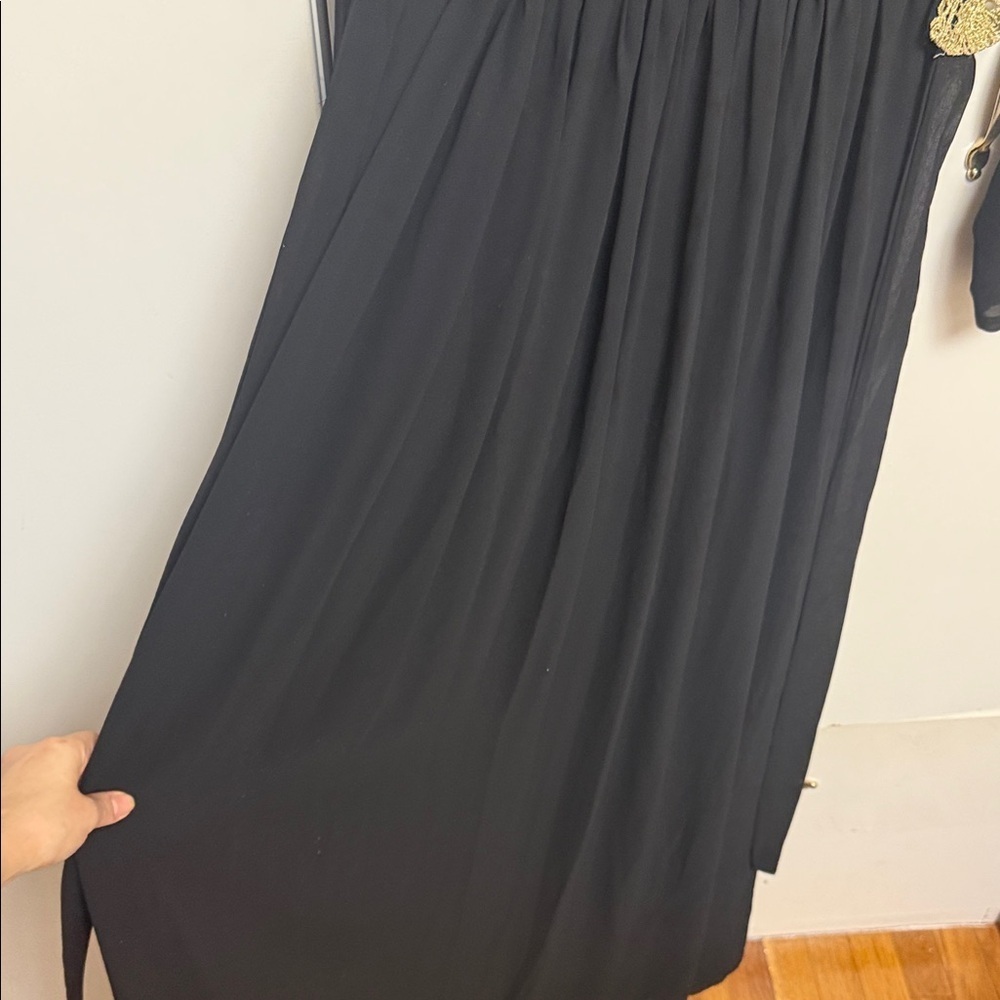 Black Long Sleeve Dress with Gold Lace and Red Floral Accents with Belt size Med - Picture 11 of 13
